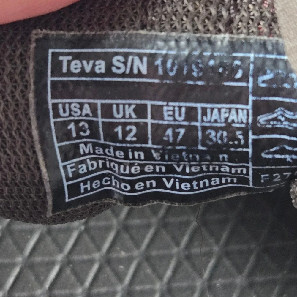 Teva Omnium Hiking Sandals Mens Size 13 Brown Closed Toe Shoes Sport Utility